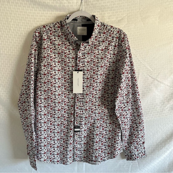 Cactus Man Other - Cactus Man Ricky Singh NWT Red Floral Button Down Long Sleeve Shirt Size Medium
